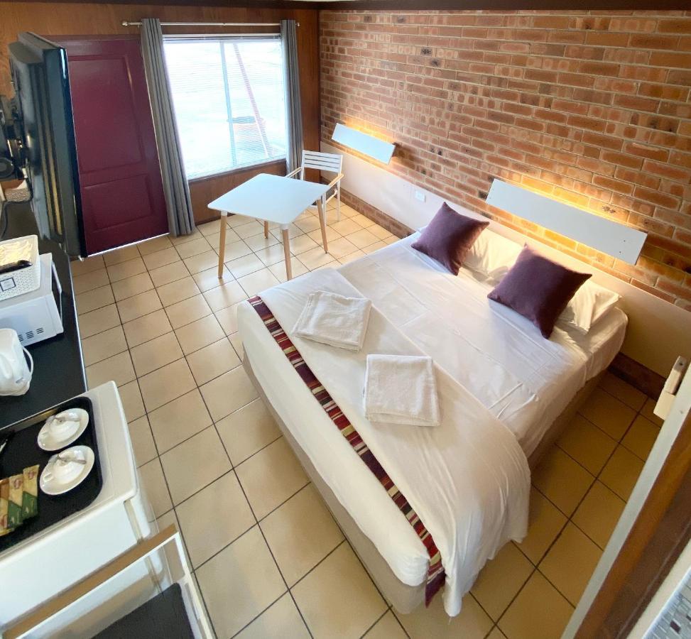 Proserpine Motor Lodge المظهر الخارجي الصورة