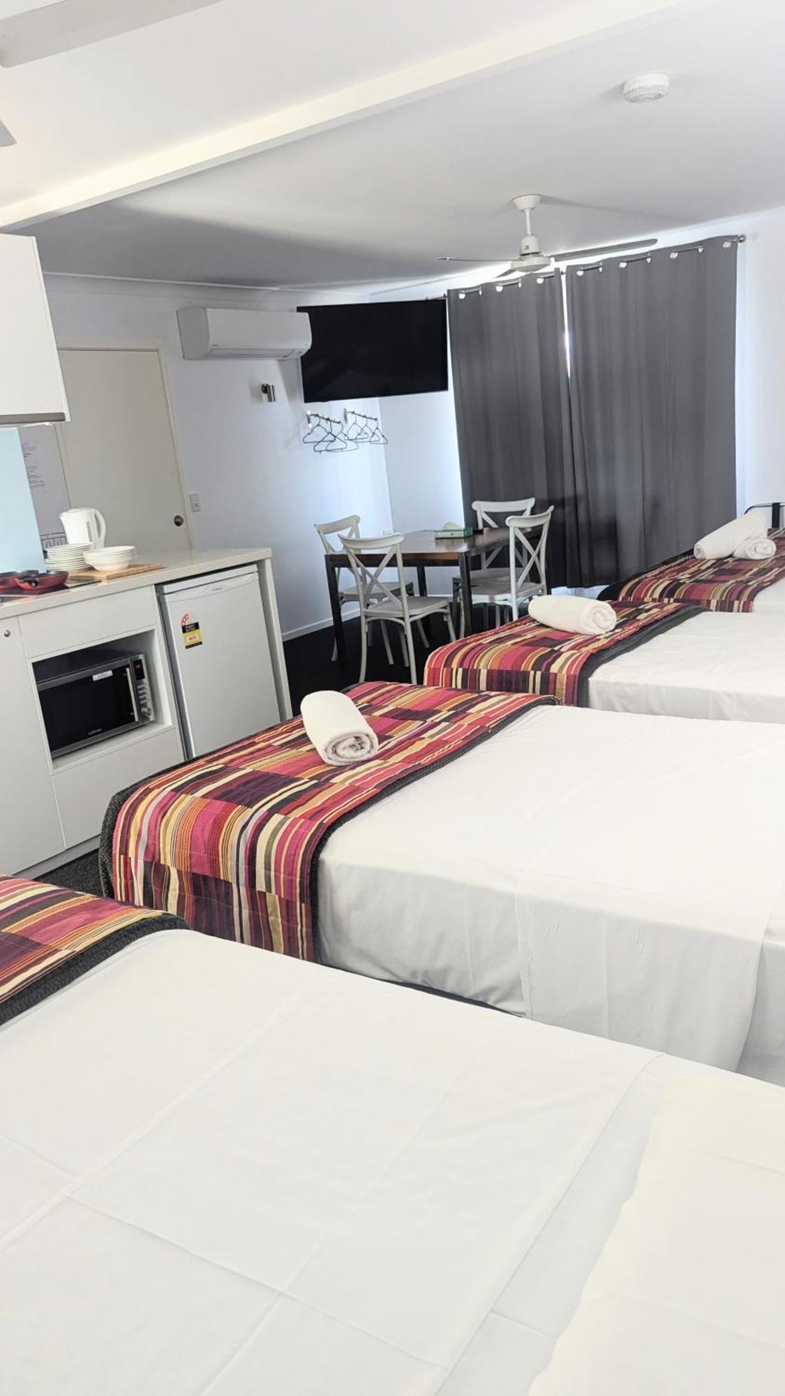 Proserpine Motor Lodge المظهر الخارجي الصورة