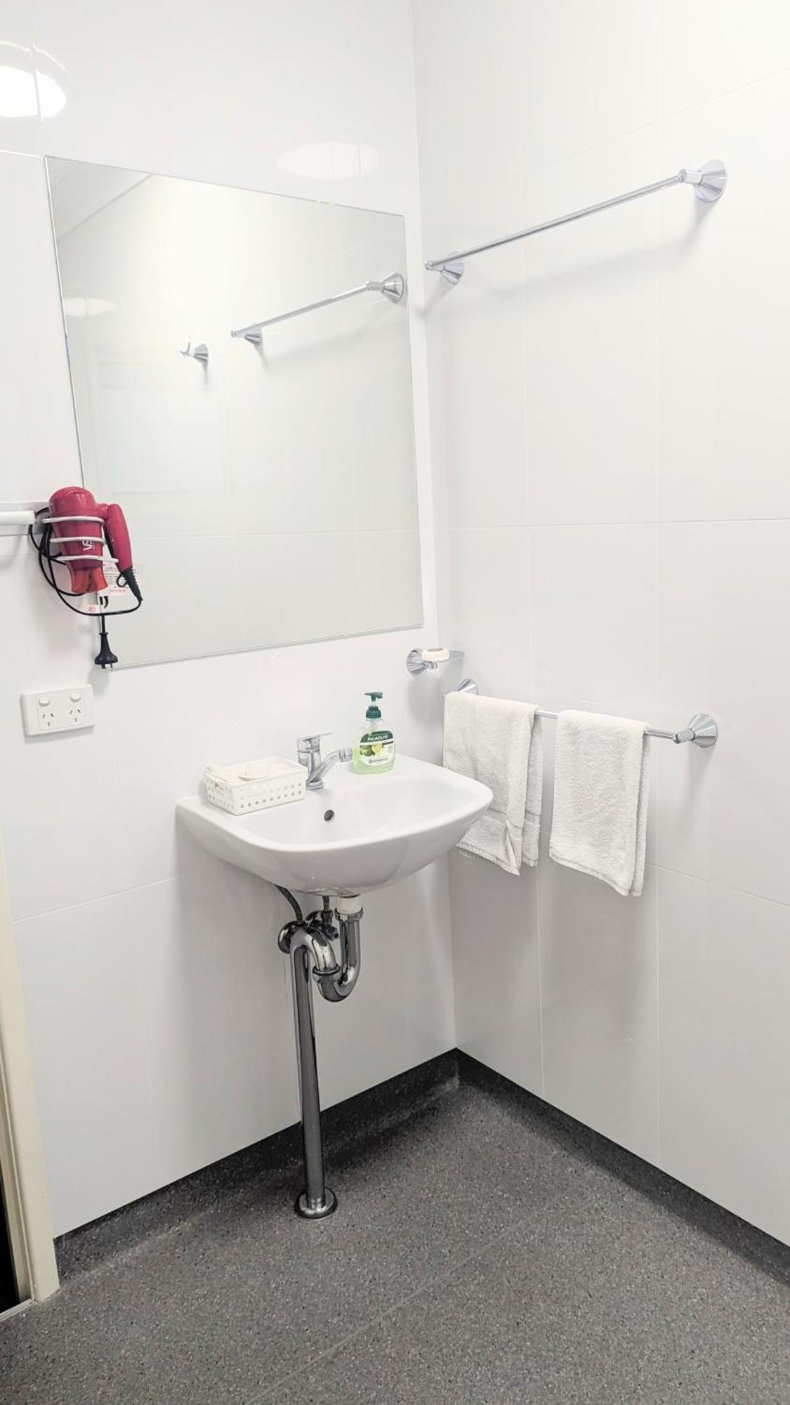 Proserpine Motor Lodge المظهر الخارجي الصورة